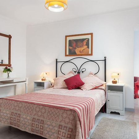 Townhouse Can Bregat โปเญนซา ภายนอก รูปภาพ
