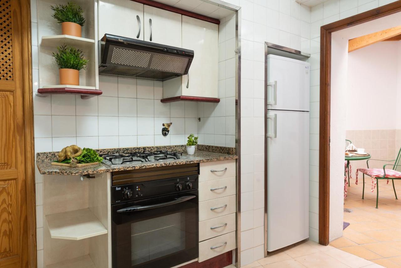 Townhouse Can Bregat โปเญนซา ภายนอก รูปภาพ